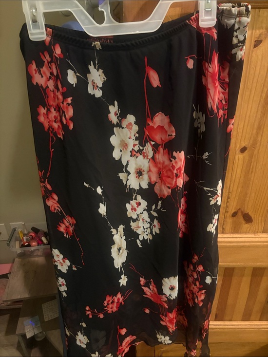 Notations Dresses & Skirts - Notations Black Maxi Skirt with Red & White Floral Print